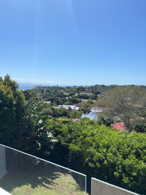  Bedroom Property for Sale in Lower Robberg Western Cape